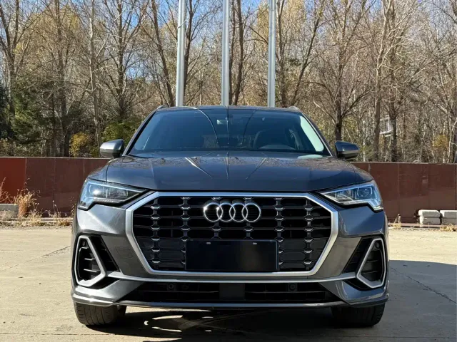 Audi Q3 — Фото автомобиля 2