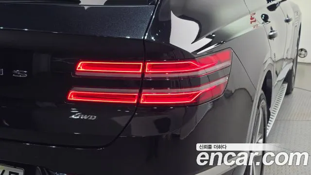 Genesis GV80 — Фото автомобиля 8