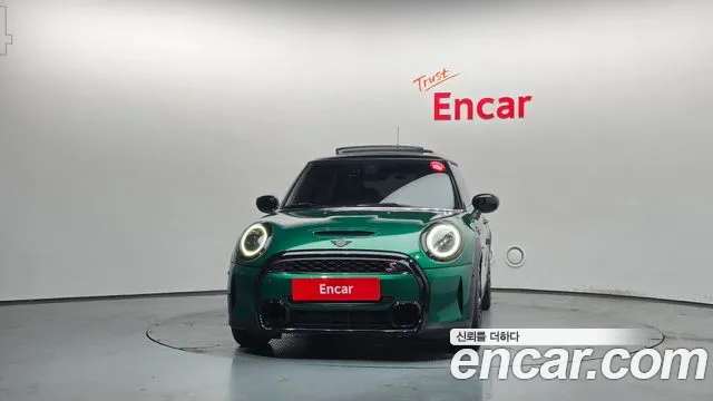 MINI Cooper — Фото автомобиля 3