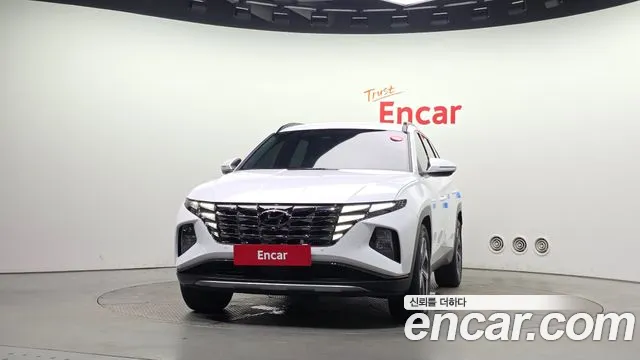 Hyundai Tucson Tucson (NX4) Бензин 1.6 турбо 2WD — Фото автомобиля 2