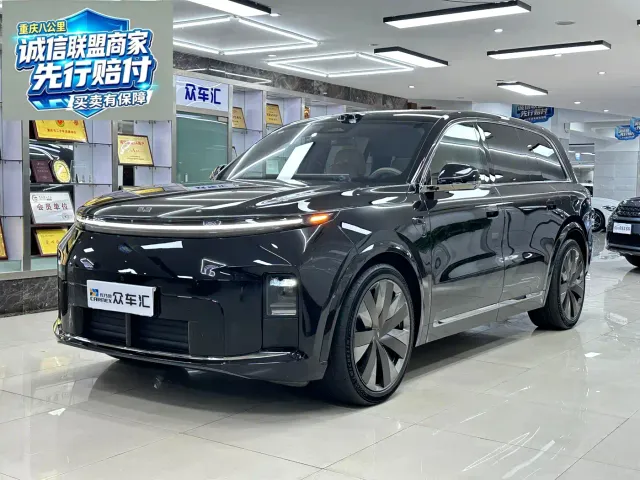 Фотография автомобиля — Li Auto L9