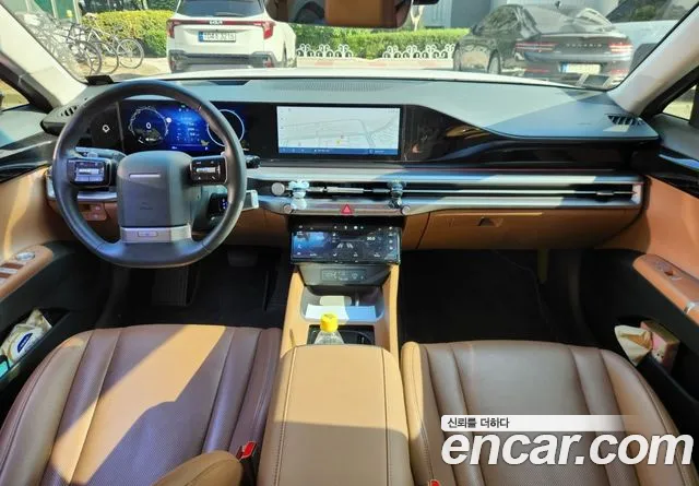 Hyundai Grandeur GN7 — Фото автомобиля 7