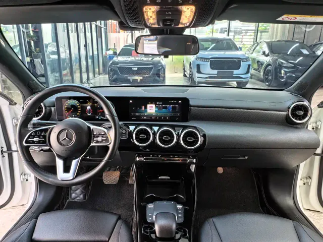 Mercedes-Benz A-Class — Фото автомобиля 17