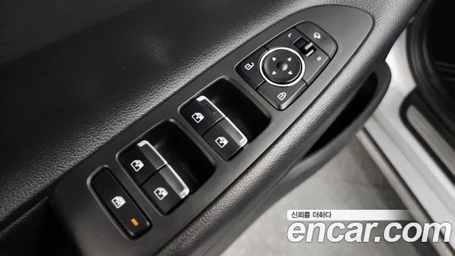 Hyundai Grandeur Новый Grandeur IG 3.0 LPi (Такси) — Фото автомобиля 18