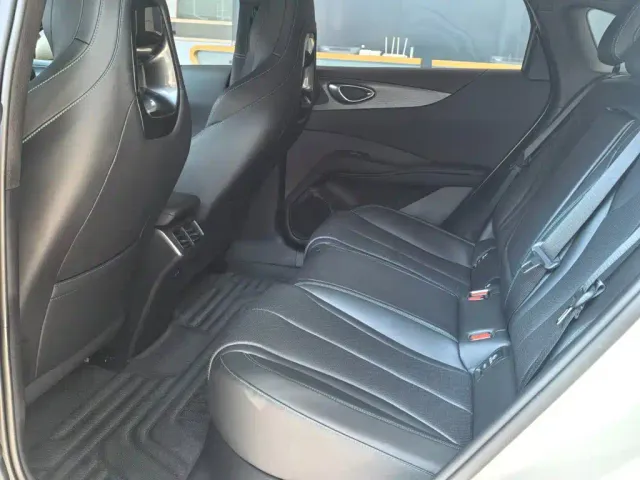 BYD Seal 06 — Фото автомобиля 11