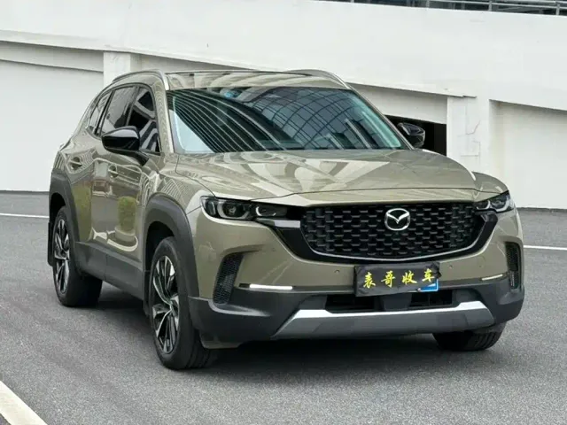 Фотография автомобиля — Mazda CX-50 Xingye