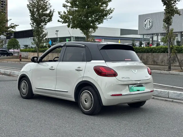 Wuling Bingo — Фото автомобиля 5