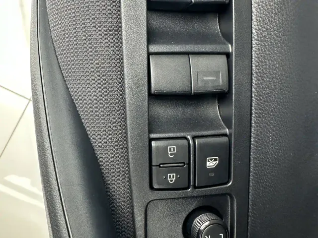 Toyota Corolla — Фото автомобиля 11