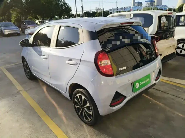 JMEV Xiaoqilin — Фото автомобиля 4