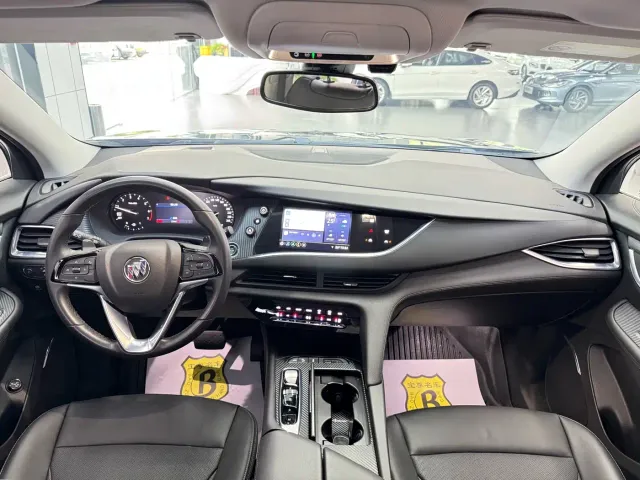Buick Enclave — Фото автомобиля 9