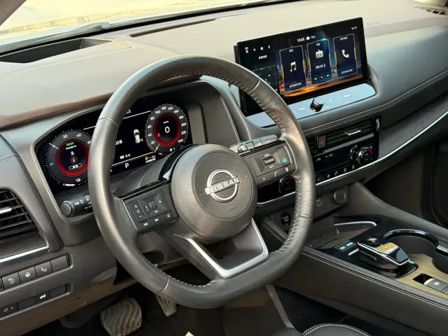 Nissan X-Trail — Фото автомобиля 13