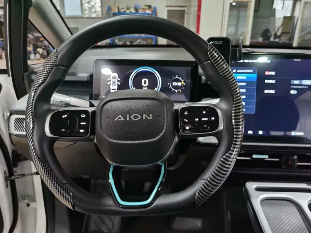 GAC Aion Y — Фото автомобиля 11