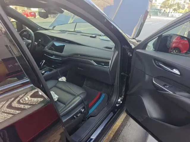 Cadillac XT4 — Фото автомобиля 19