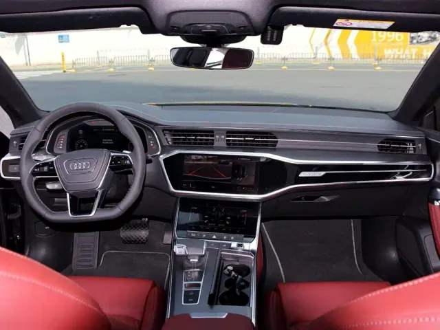 Audi A7L — Фото автомобиля 11