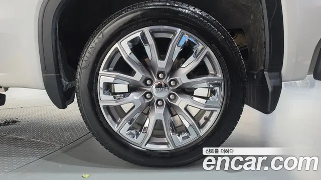 GMC Sierra — Фото автомобиля 6