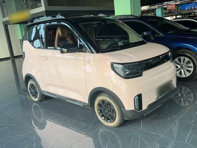 Wuling Hongguang Mini EV — Фото автомобиля 9