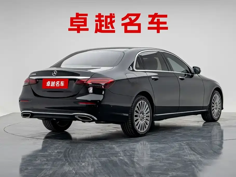 Mercedes-Benz Mercedes-Benz E-Class 2022 Facelift E 300 L Fashion Style — Фото автомобиля 4
