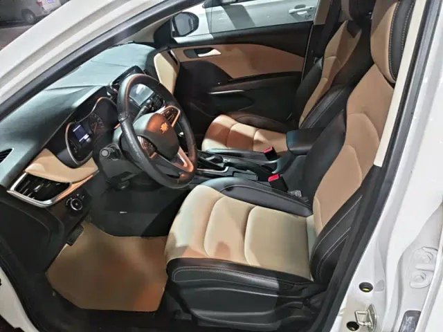 Chevrolet Monza — Фото автомобиля 14