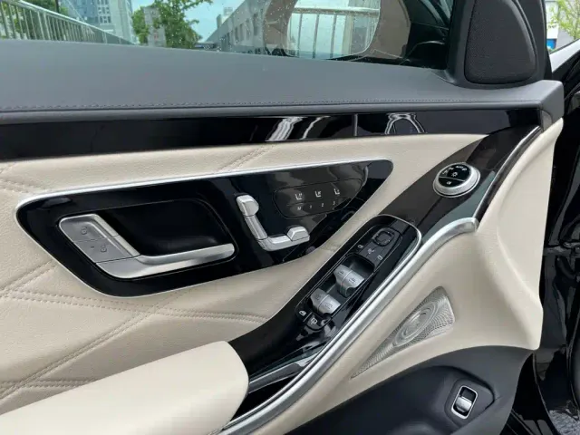 Mercedes-Benz Maybach S-Class — Фото автомобиля 11