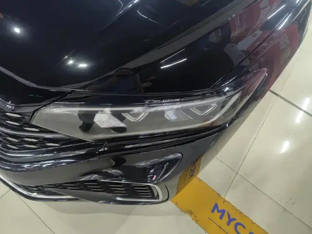 Volkswagen Passat — Фото автомобиля 5