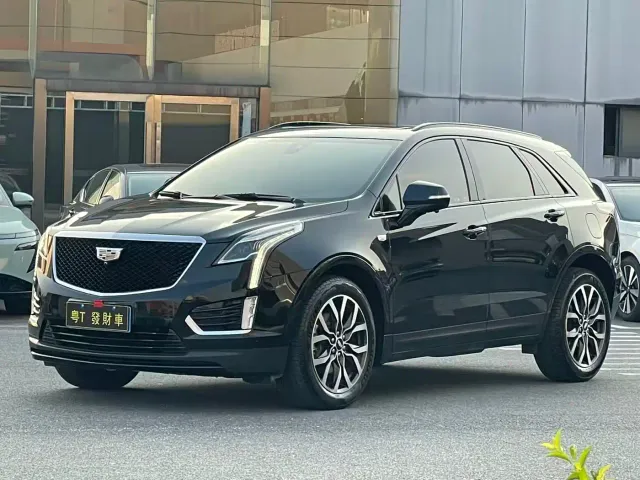 Фотография автомобиля — Cadillac XT5