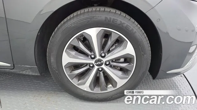 Kia K8 Noblesse — Фото автомобиля 21