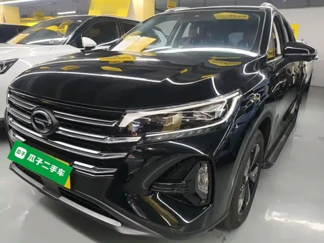 Фотография автомобиля — GAC Trumpchi GS4
