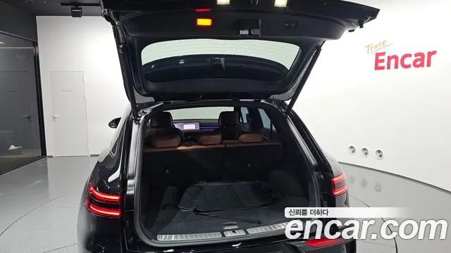 Genesis GV70 2.5T Бензин 2WD — Фото автомобиля 28