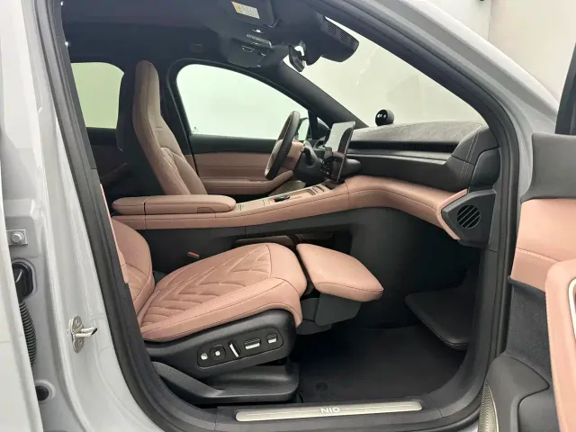 Nio EC6 — Фото автомобиля 9