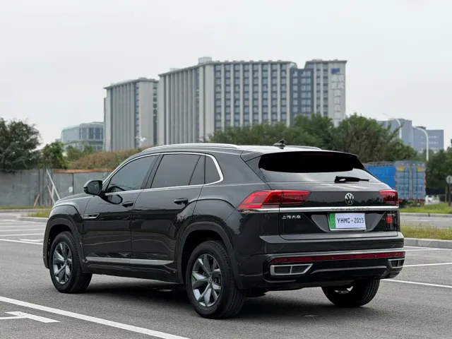 Volkswagen Teramont — Фото автомобиля 17
