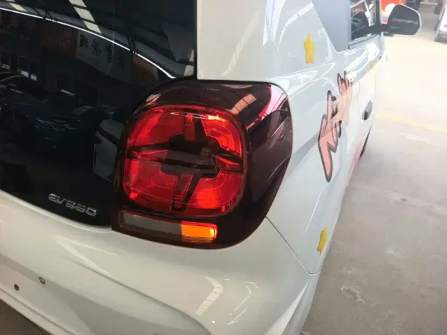 Roewe Clever — Фото автомобиля 7