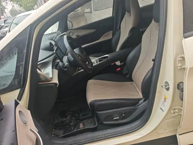 BYD Dolphin — Фото автомобиля 14