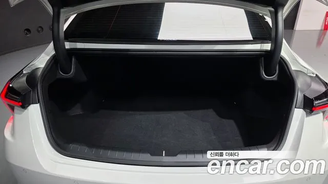 Kia K8 Signature — Фото автомобиля 18