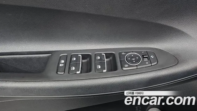 Hyundai Grandeur Grandeur (New) — Фото автомобиля 30