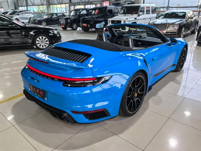 Porsche 911 — Фото автомобиля 17