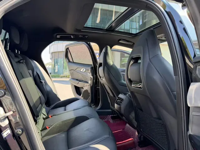 Lynk & Co 03 — Фото автомобиля 12