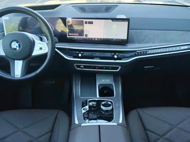 BMW X5 — Фото автомобиля 9
