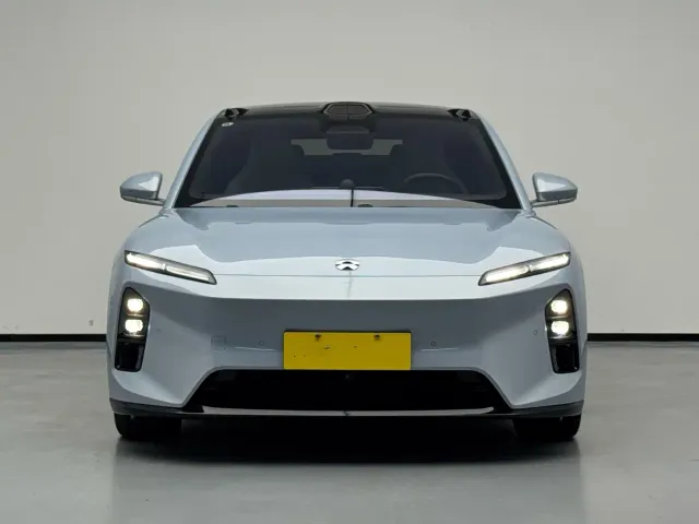 Nio ET5 — Фото автомобиля 2