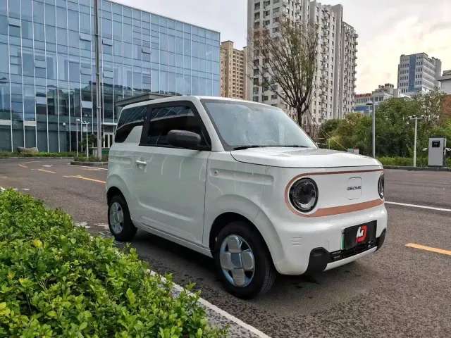Geely Panda — Фото автомобиля 3