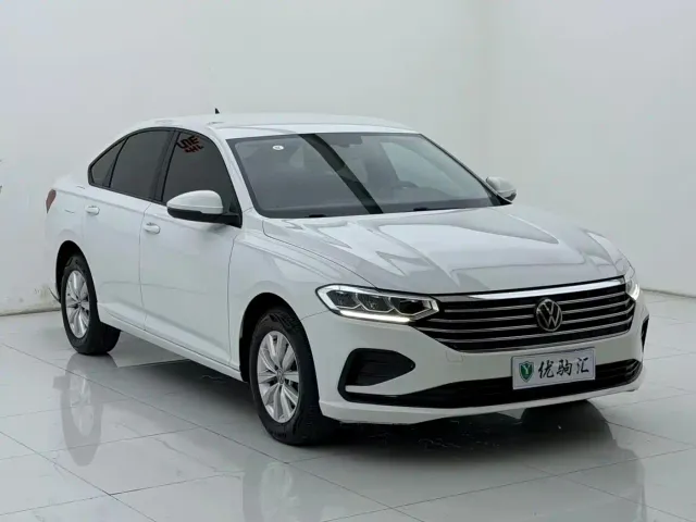 Volkswagen Lavida — Фото автомобиля 2