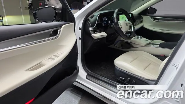 Hyundai Grandeur — Фото автомобиля 10
