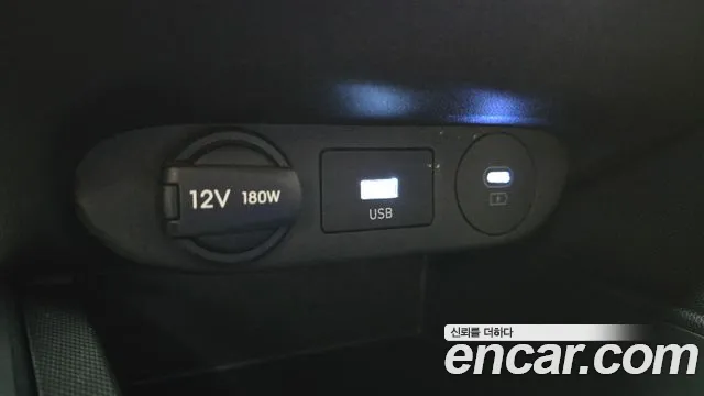 Hyundai Avante CN7 — Фото автомобиля 30