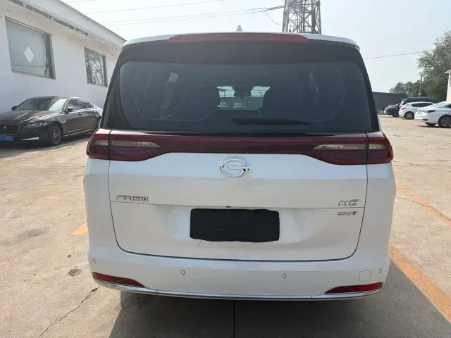 GAC Trumpchi M6 — Фото автомобиля 8