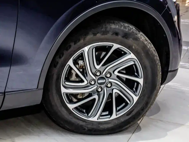 Lincoln Aviator — Фото автомобиля 23