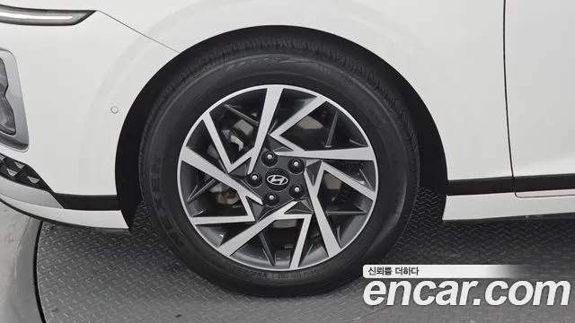 Hyundai Grandeur Grandeur (GN7) 2.5 Бензин 2WD — Фото автомобиля 5