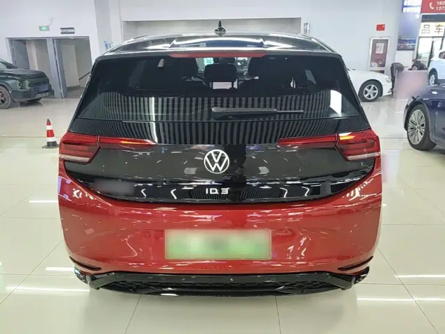 Volkswagen ID.3 — Фото автомобиля 5