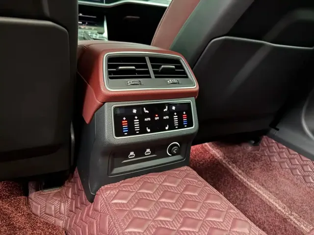 Audi A7L — Фото автомобиля 28