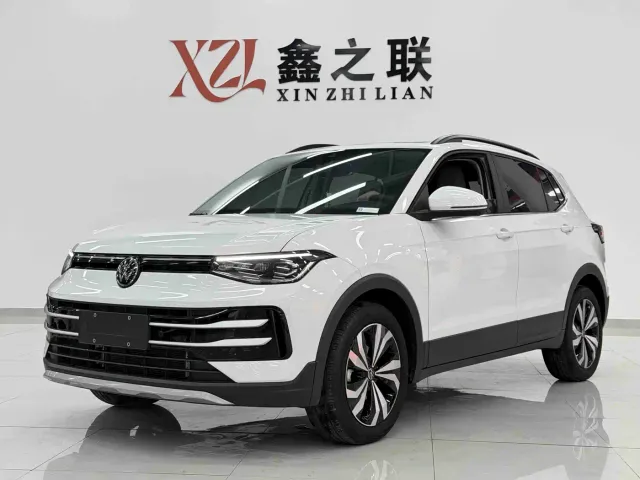 Фотография автомобиля — Volkswagen Tharu