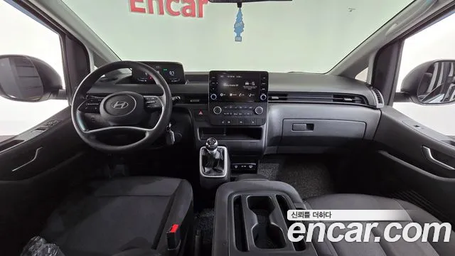 Hyundai Staria Staria Tourer 11 мест — Фото автомобиля 9