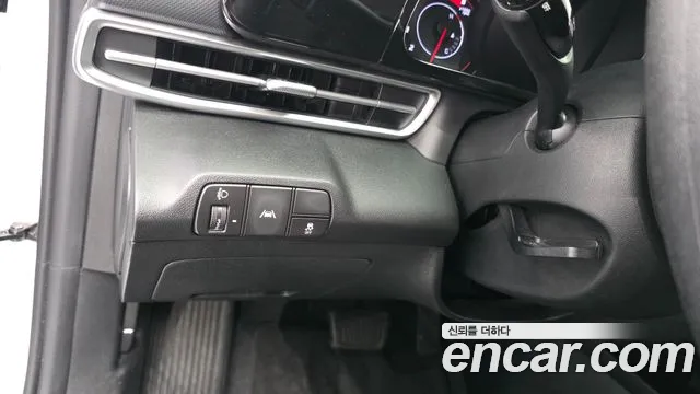 Hyundai AVANTE Avante (CN7) — Фото автомобиля 26